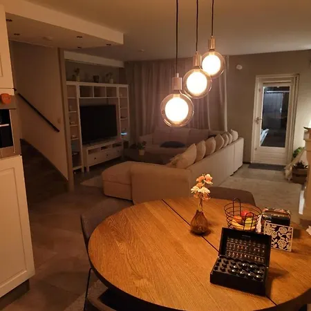Holiday home Luxe Woning Dichtbij Amsterdam